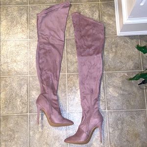 COPY - Suede Grey Thigh-High Heeled Boots